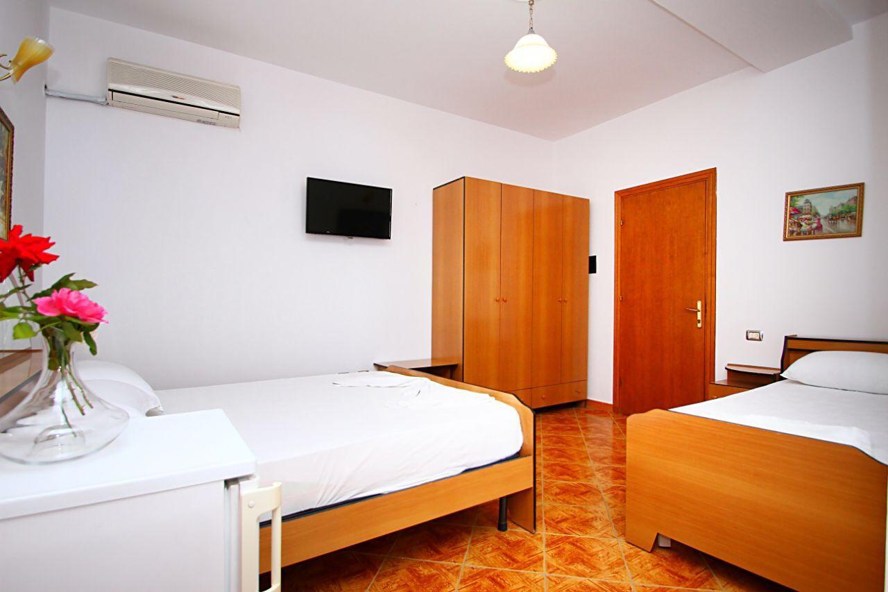 Europa Hotel Wlora